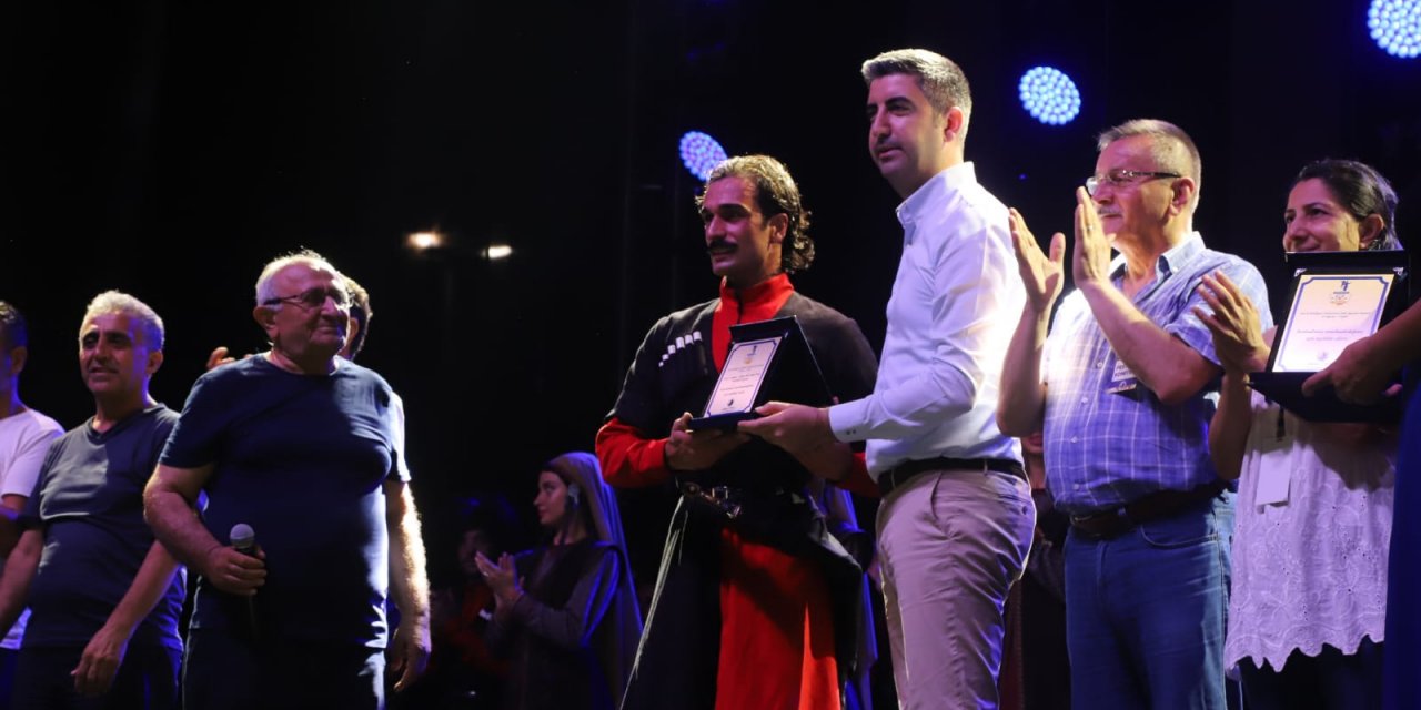 Kartal Belediyesi 2. Uluslararası Halk Oyunları Festivali Başlıyor