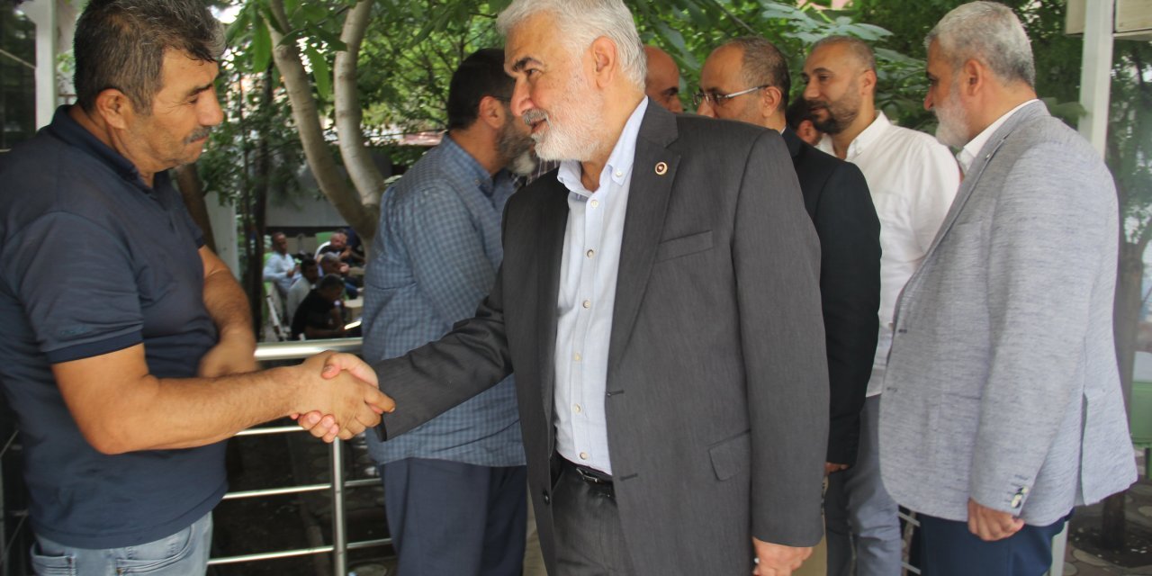 HÜDA-PAR'dan emekli çıkışı: Kimsenin yılbaşını bekleme takati kalmadı, 5 bin TL ara zam yapılsın