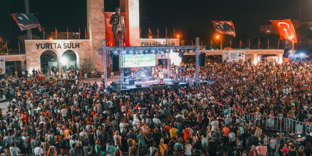 30 AĞUSTOS COŞKUSU BÜTÜN DİDİM’İ SARDI