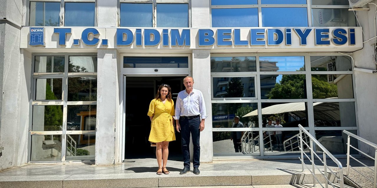 İNGİLTERE’NİN TÜRK KÖKENLİ BELEDİYE BAŞKANI HURMAN’DAN, ATABAY’A ZİYARET