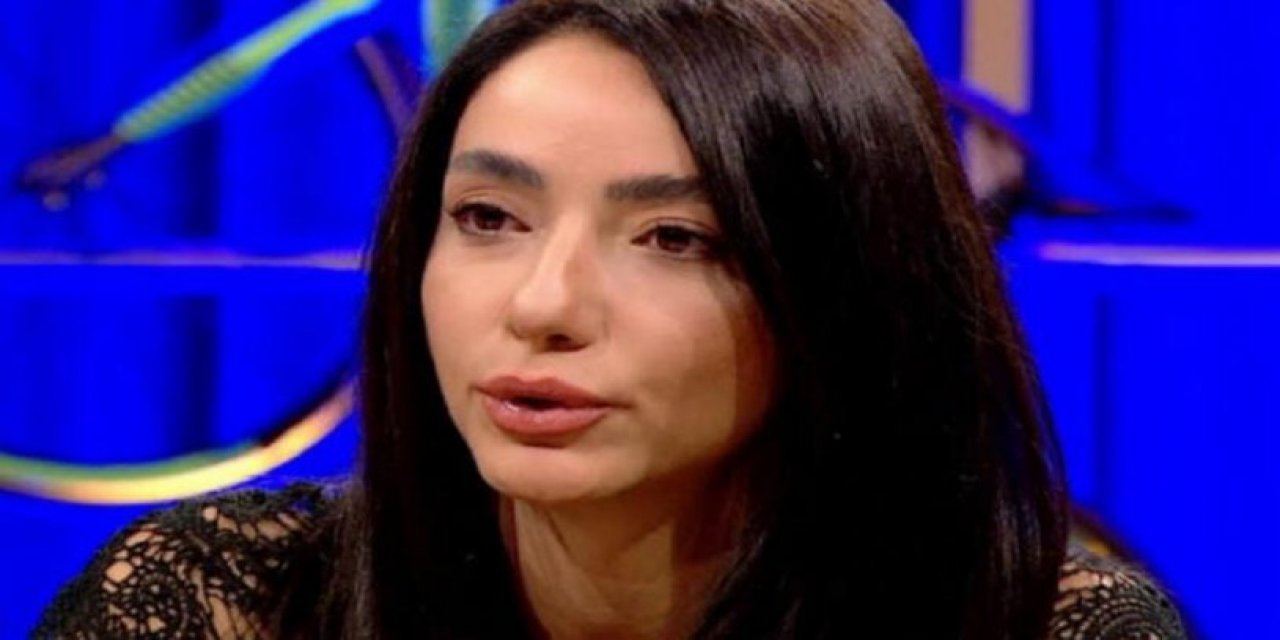 "Ateizm" açıklamalarıyla gündem olmuştu! Ünlü şarkıcıdan yeni açıklama...