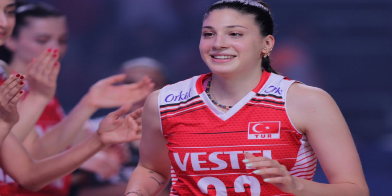 İlkin Aydın'dan kendisini çağıran TRT muhabirine: 'Ben siyasi şeyler söylüyorum'