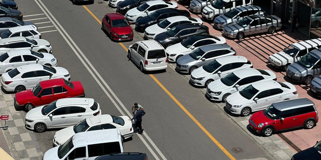 Otomotiv satışlarında rekor: Pazar yüzde 65 büyüdü