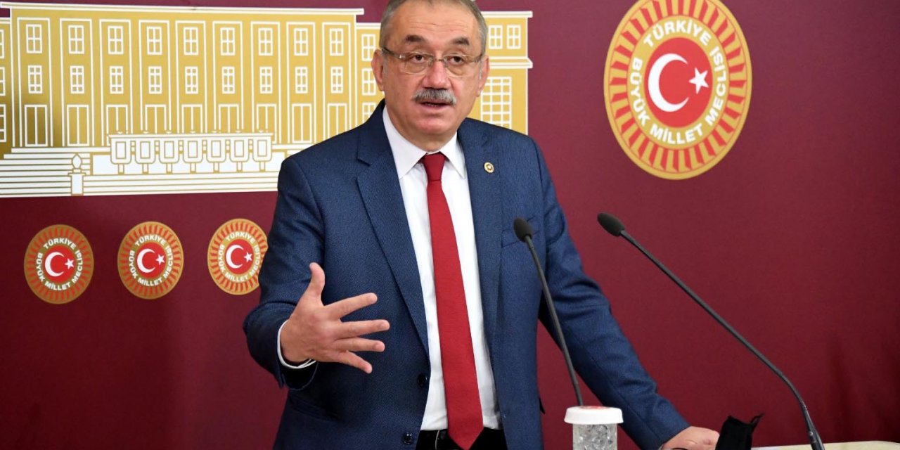 İYİ Partili Tatlıoğlu: Zamanında konuşulmayan dil bize rehberlik etmez