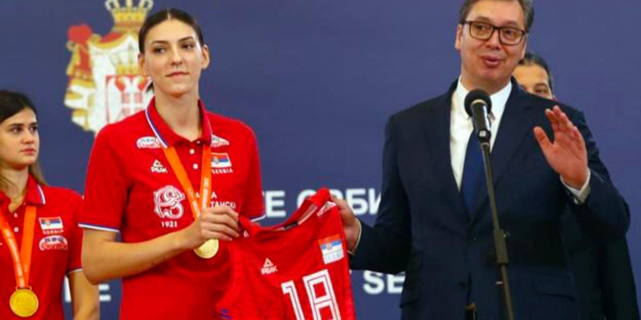 Ertuğrul Özkök: Mesela Külliye, o başkana şu cevabı verse; “Boş yapma İskender…”