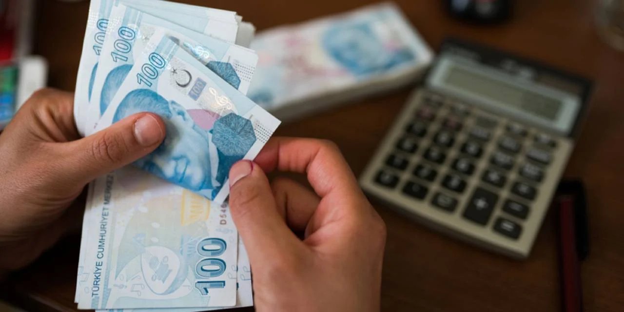 SGK Uzmanı Ali Tezel, emeklilikte yeni sistemin ayrıntılarını anlattı: 'Kıdem tazminatı 60 yaşında alınabilecek'