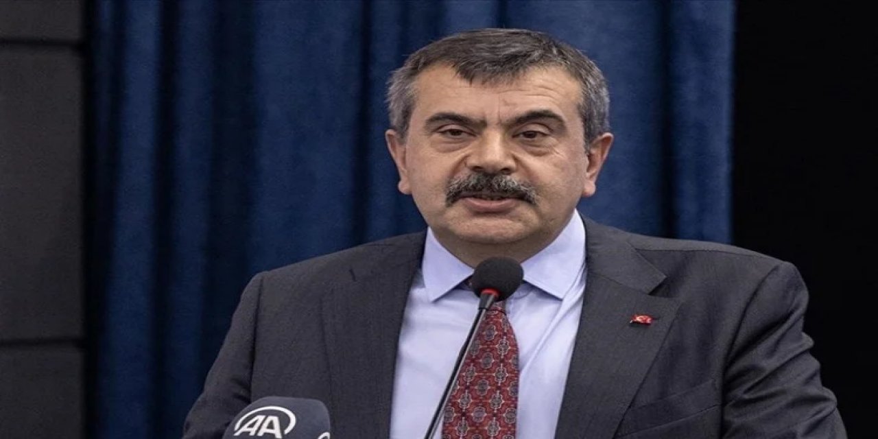 Erdoğan ''Kaldıracağız' ' Demişti, Bakanı ' Devam Dedi