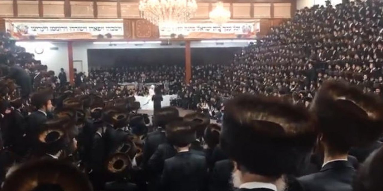 ABD'de sinagogda düzenlenen 7 bin kişilik düğüne tepki