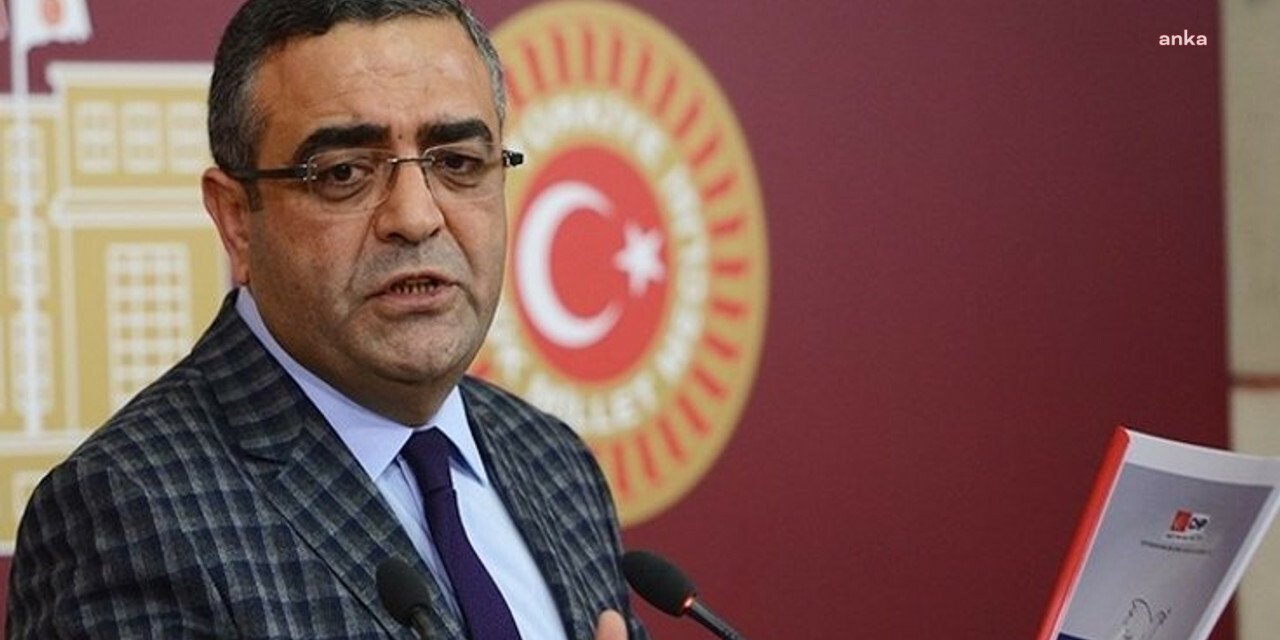 CHP Genel Başkan adayı Özgür Özel'den Sezgin Tanrıkulu'na destek