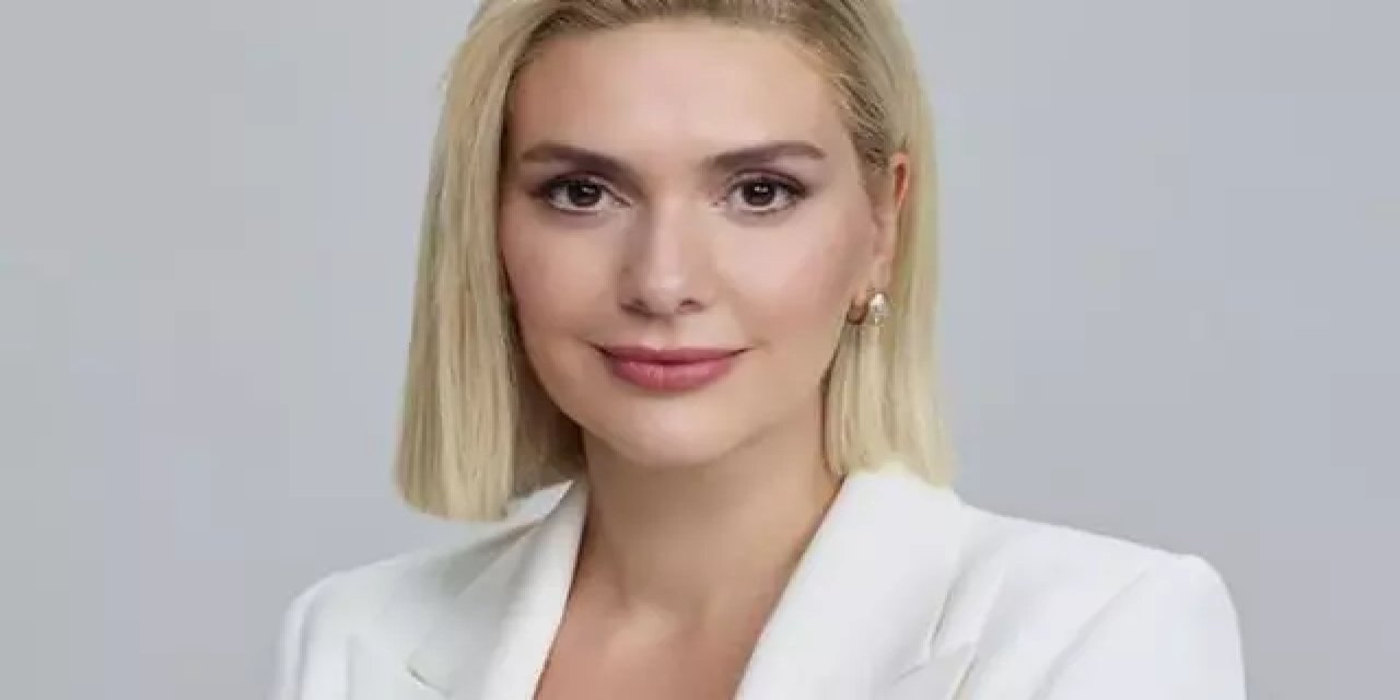 Bergüzar Korel'in son paylaşımı tepki çekti: 'Maaşını da açıklasana'