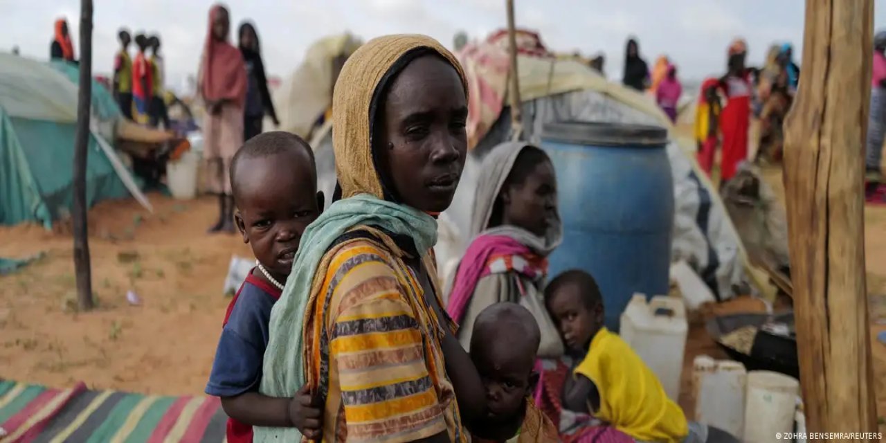 Sudan'daki kamplarda 1200'den fazla çocuk öldü