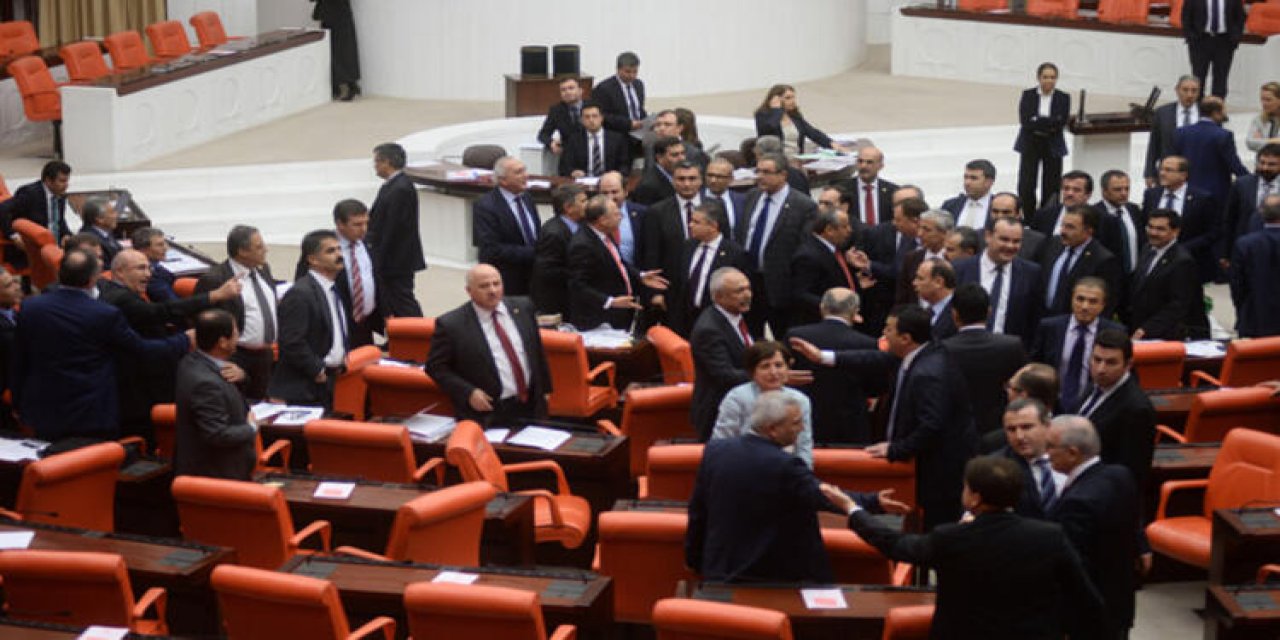 TBMM'de koronavirüs paniği: Tam 100 milletvekili