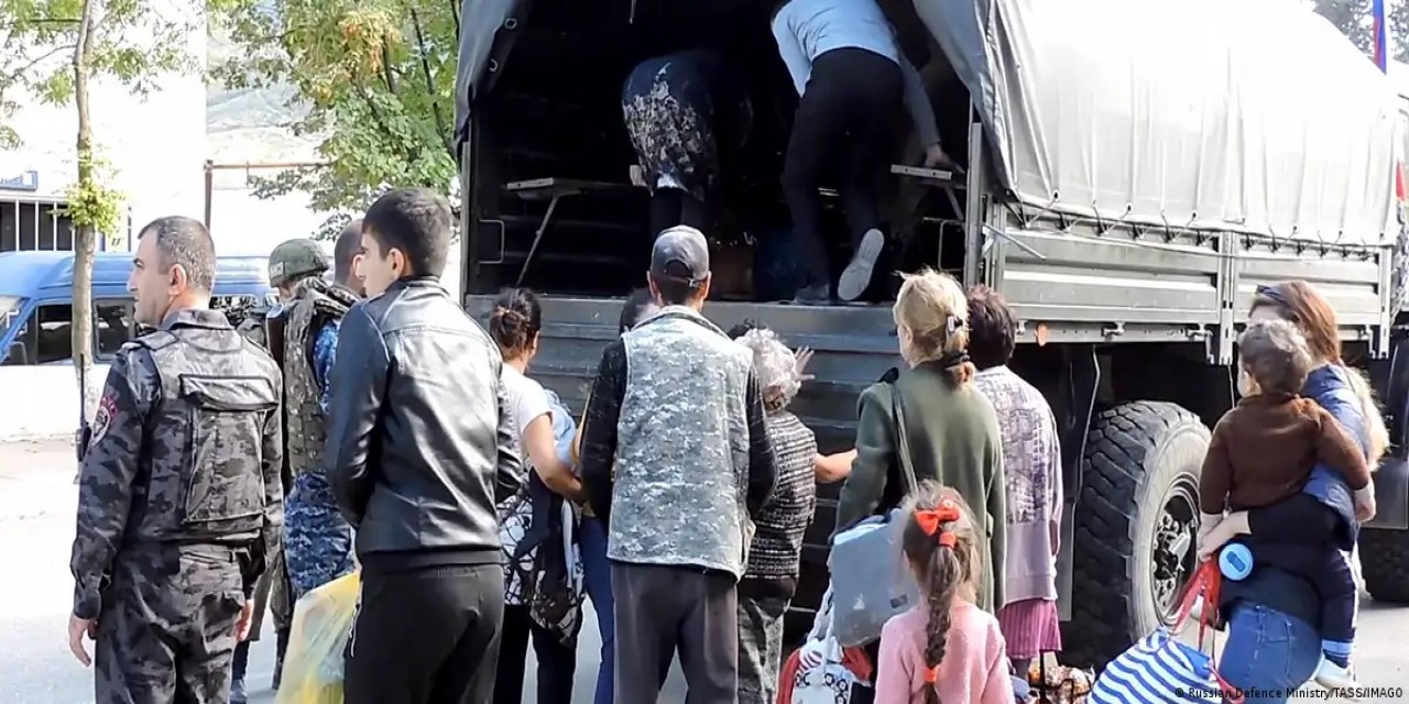 Azerbaycan silah bırakan Ermeniler için af planlıyor