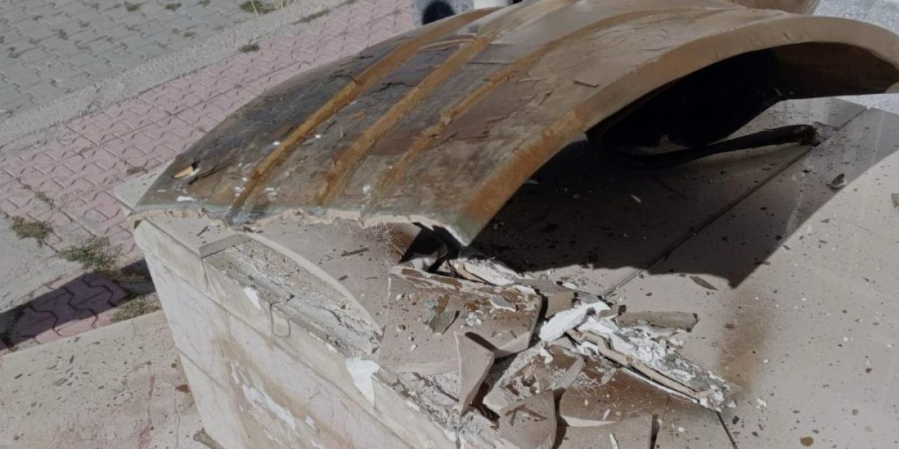 Atatürk büstüne zarar veren iki kişi tutuklandı