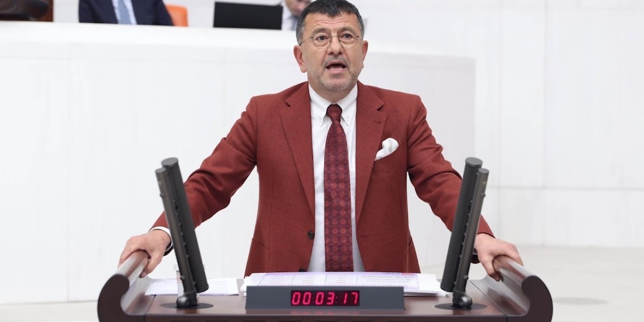 Veli Ağbaba açıklanan enflasyona tepki gösterdi: Bunların yapabileceği tek şey halkın ekmeğini küçültmek