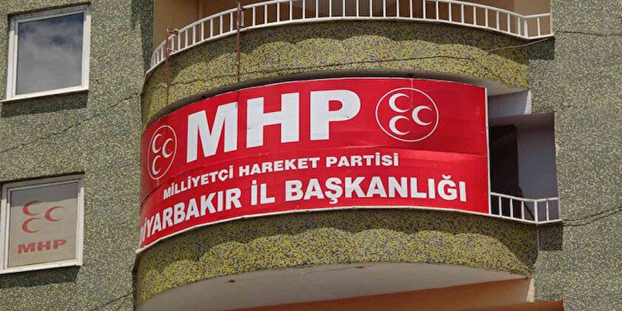 Diyarbakır'da MHP ilçe başkanı il başkanını 'evimi kurşunlattı' diyerek şikayet etti