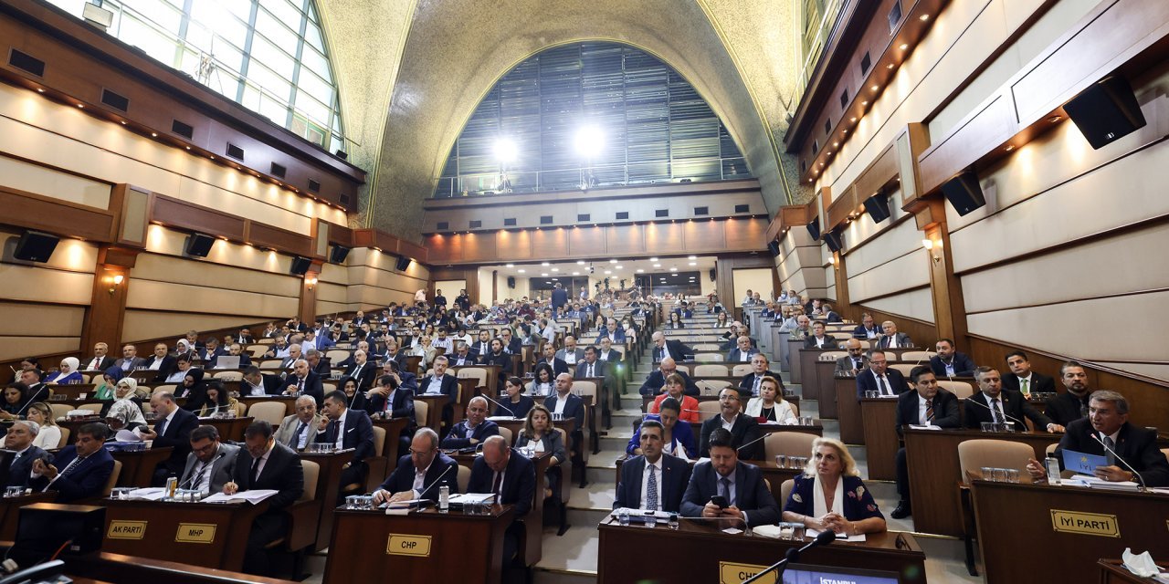 TÜGVA ve Ensar’a verilen yurtların iadesi önergesi AKP ve MHP’lilerin oylarıyla reddedildi