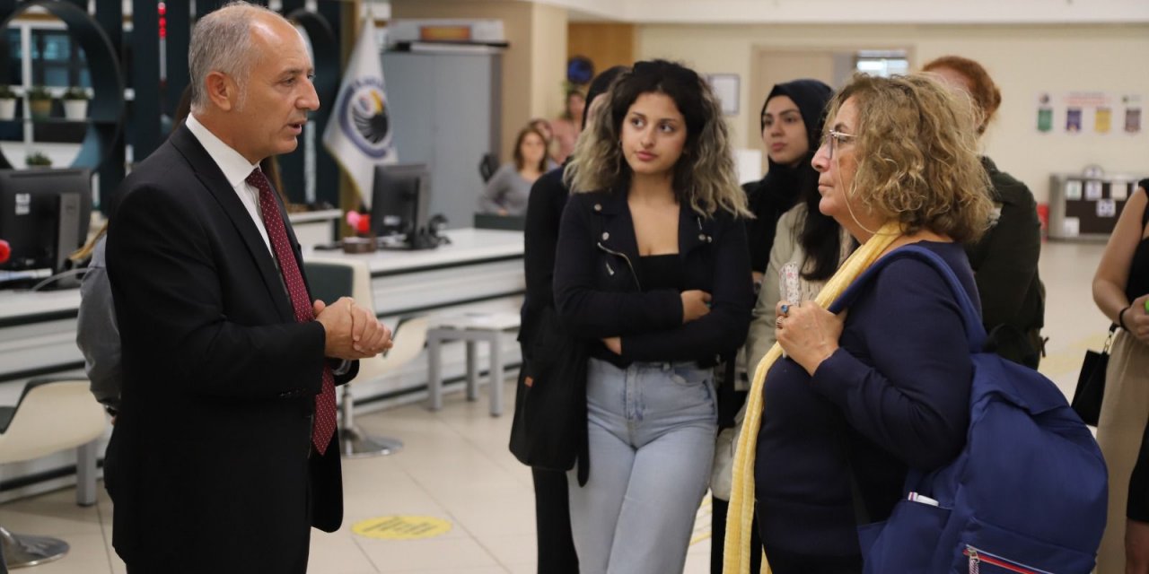 Okan Üniversitesi Mimarlık Fakültesi Öğrencilerinden Kartal Belediyesi’ne Ziyaret