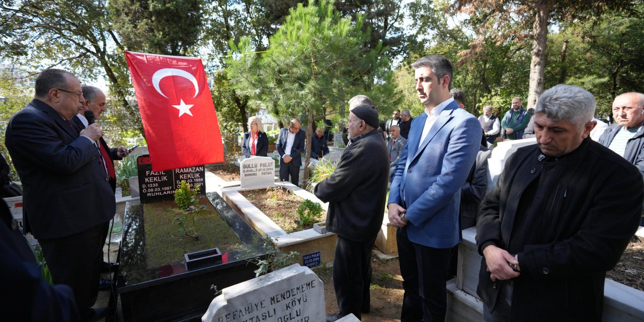 Merhum Ramazan Keklik, Mezarı Başında Dualarla Anıldı