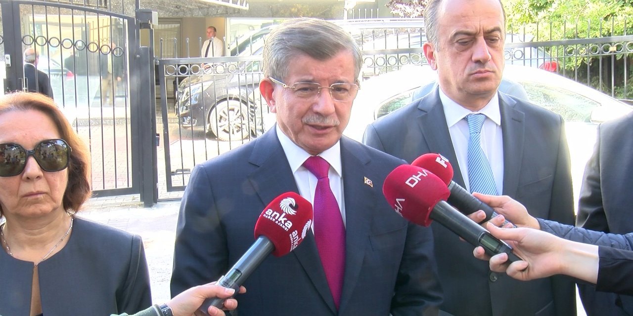 Davutoğlu: Bugün Erdoğan'dan yüz yüze görüşme talep edeceğim, Türkiye'nin çok senaryolu planlama içine girmesi lazım