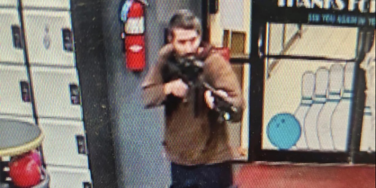 ABD'de silahlı saldırı: 22 ölü, 60’a yakın yaralı