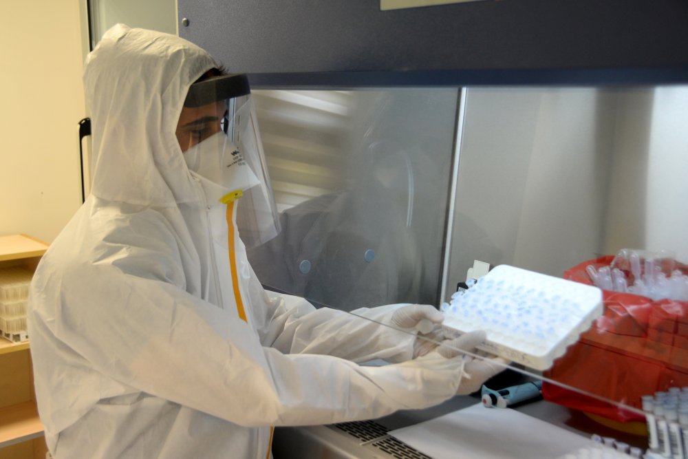 Bu laboratuvarda koronavirüs testi sonuçlarının kesinlik oranı yüzde 100