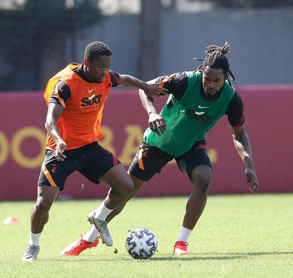 Galatasaray derbi hazırlıklarına başladı