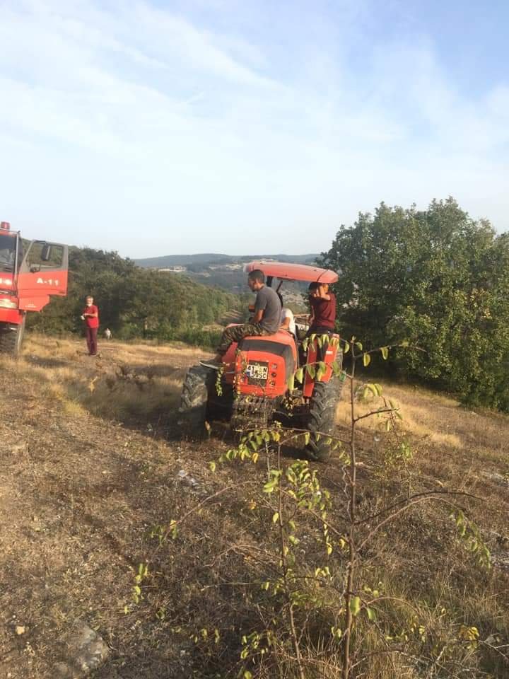 Kandıra'da orman yangını  söndürüldü.