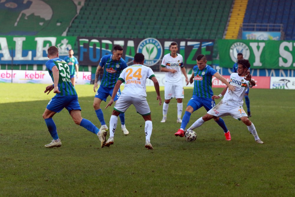 Çaykur Rizespor - Aytemiz Alanyaspor: 1-1