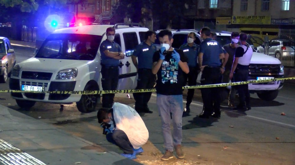 Diyarbakır'da 'domates atma' kavgası: 6 yaralı