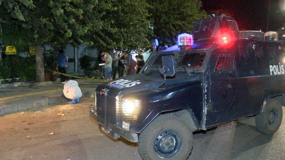 Diyarbakır'da 'domates atma' kavgası: 6 yaralı