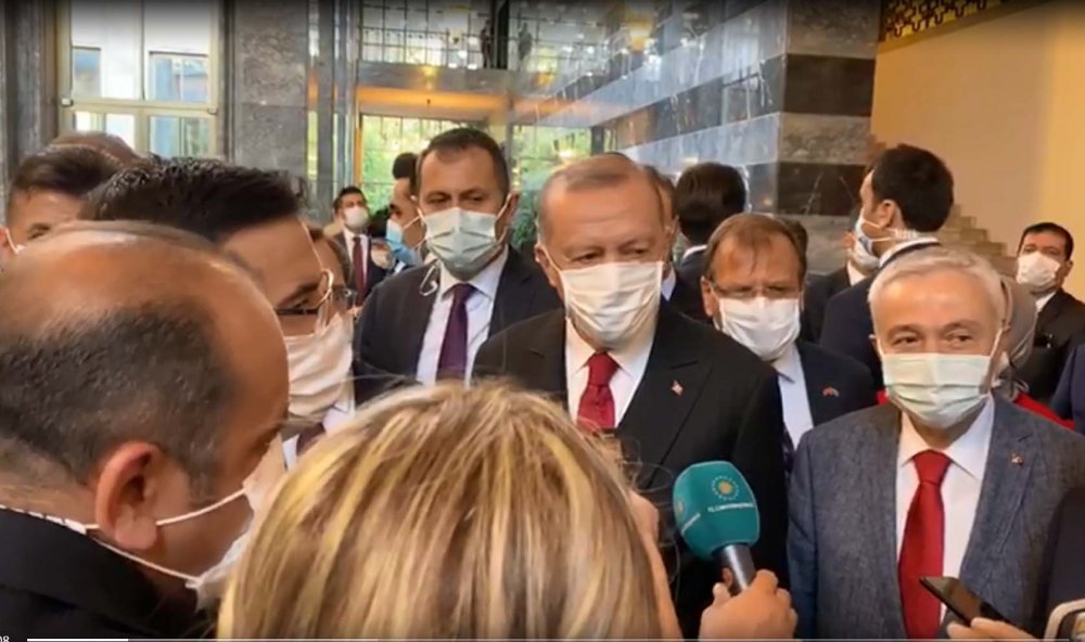 Cumhurbaşkanı Erdoğan; Meclis'te önemlerinin olmadığını söylediği HDP için,'' Onların her zaman yeri ya dağdır ya sokaktır" dedi.