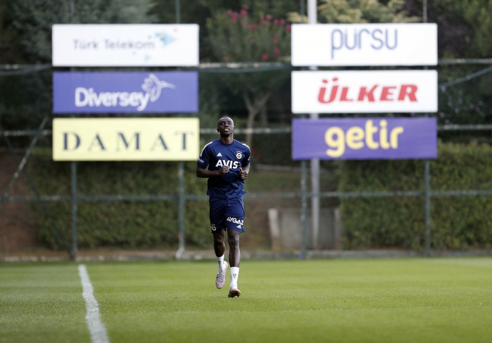 Fenerbahçe'de Cisse, ilk antrenmanına çıktı