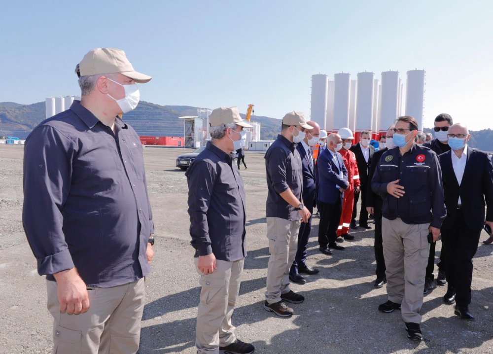 Bakan Dönmez: Kanuni, 2021'de Karadeniz'de Fatih'le birlikte sondaj yapacak