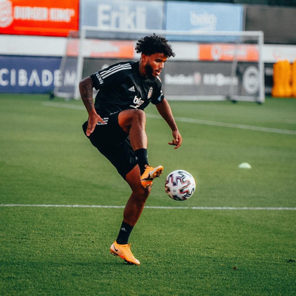 Valentin Rosier, Beşiktaş ile ilk antrenmanına çıktı