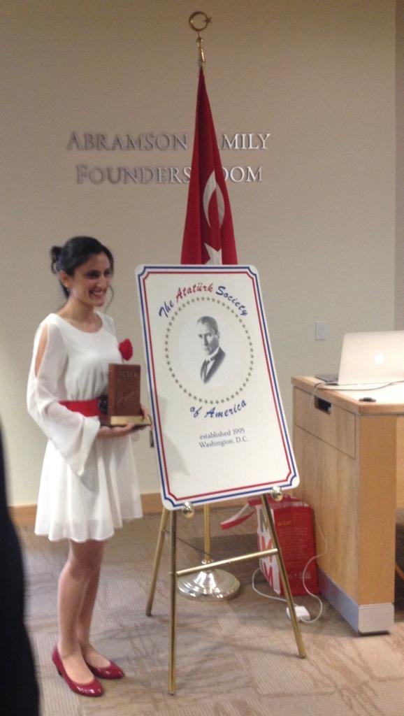 Darüşşafakalı Beren'in projesi "dünya finalinde"