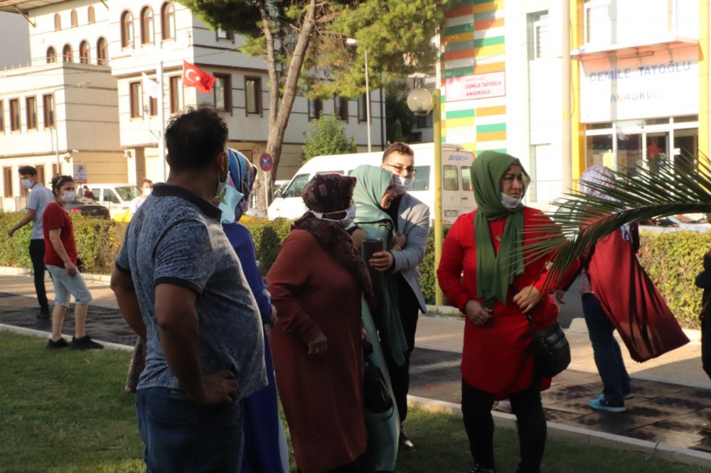 Nikahtan çıktı cipiyle fotoğraf çektirenlerin arasına girdi: 2 yaralı