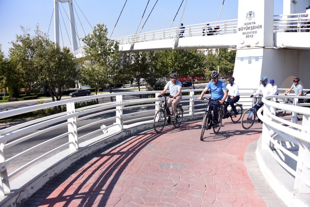 Bakan Kurum: Hatay'da hasar tespit çalışmaları başladı