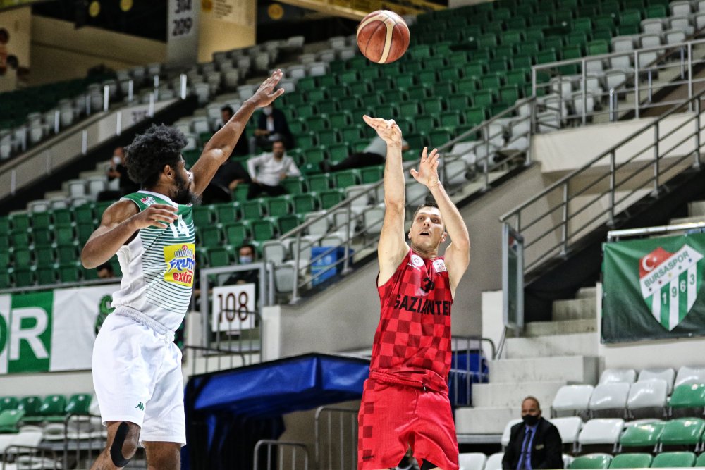 Frutti Extra Bursaspor - Gaziantep Basketbol: 78-90