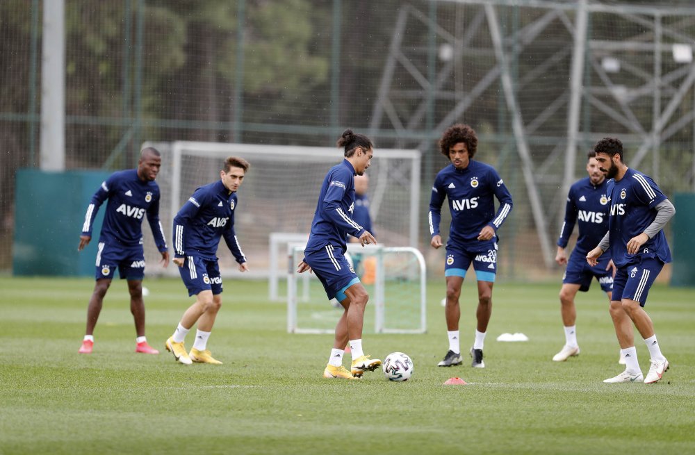 Fenerbahçe’de Göztepe maçının hazırlıkları tamamlandı