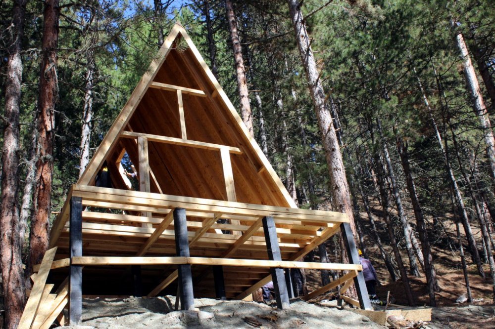 Otel yangınında tahrip olan Dipsizgöl Tabiat Parkı, eski görünümüne kavuştu