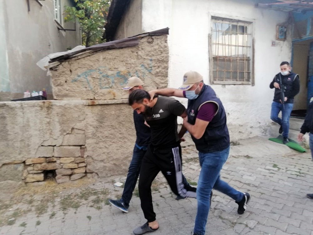 DEAŞ'ın sözde Musul eski sorumlusu Yozgat'ta yakalandı