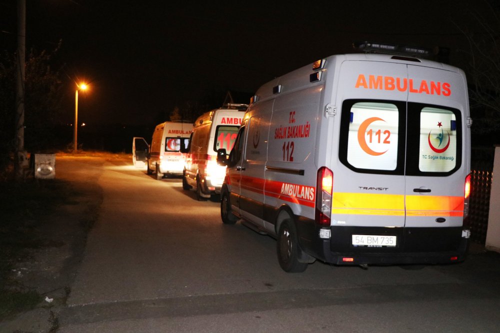 Korona belirtileri görülünce komşularına,