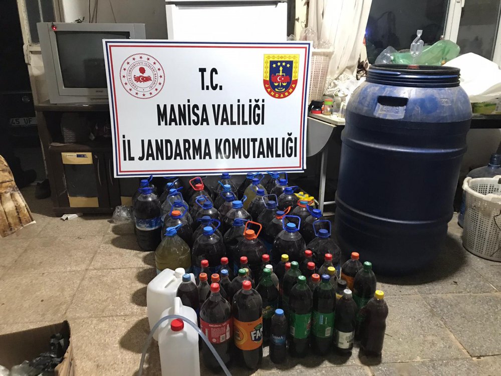 Manisa’da 4 bin 200 litre kaçak içki ele geçirildi