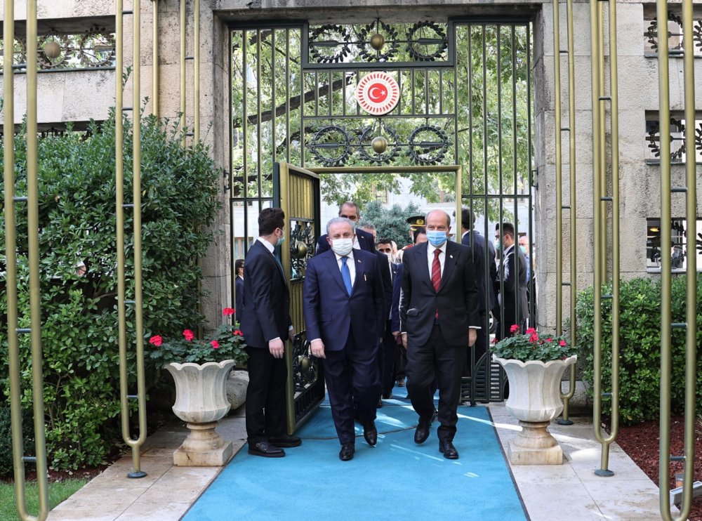 TBMM Başkanı Şentop, KKTC Cumhurbaşkanı Tatar ile görüştü