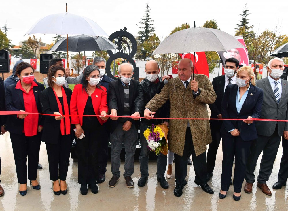 Ankara'da Şule Çet Parkı düzenlenen törenle açıldı