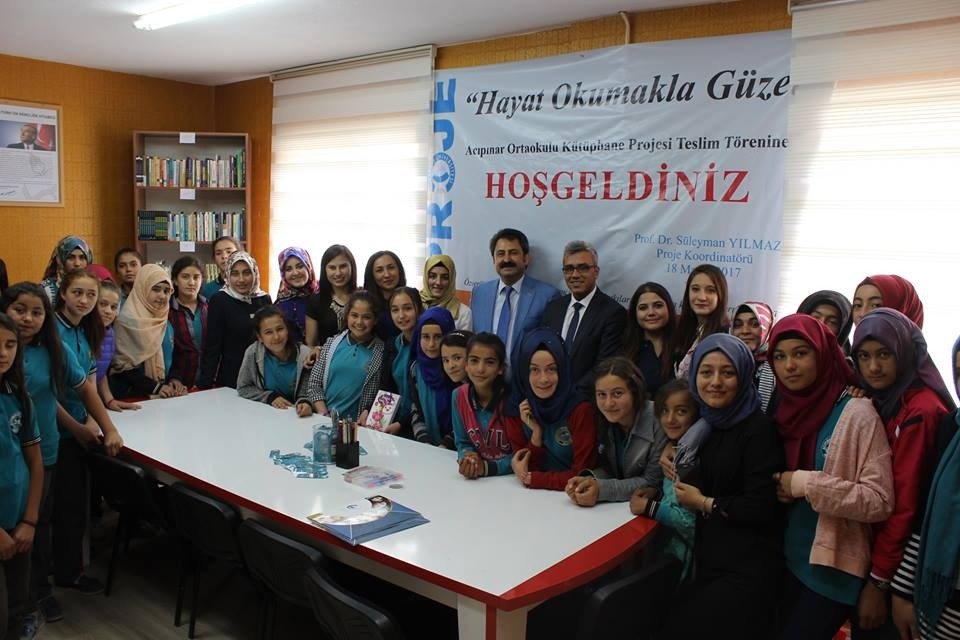 Fizikçi Profesör, köy köy dolaşıp yeni 'Aziz Sancar'lar arıyor 