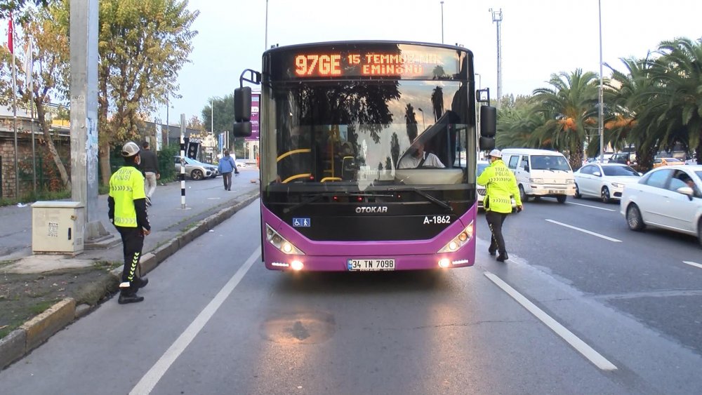 İstanbul'da toplu taşıma araçlarına koronavirüs denetimi