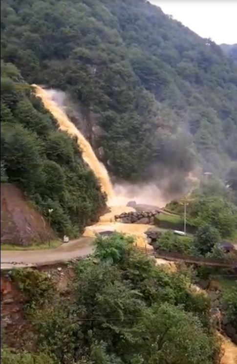 Karadeniz'de iklim değişikliği uyarısı: Sel ve heyelanlar artacak