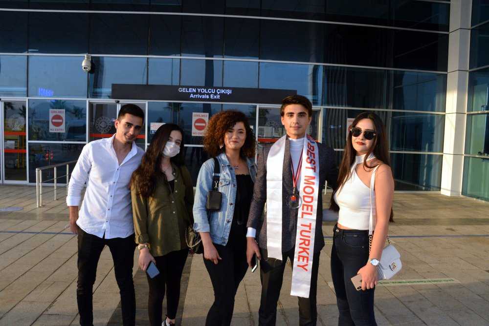 Best Model birincisi Bolat: Hedefim oyuncu olmak